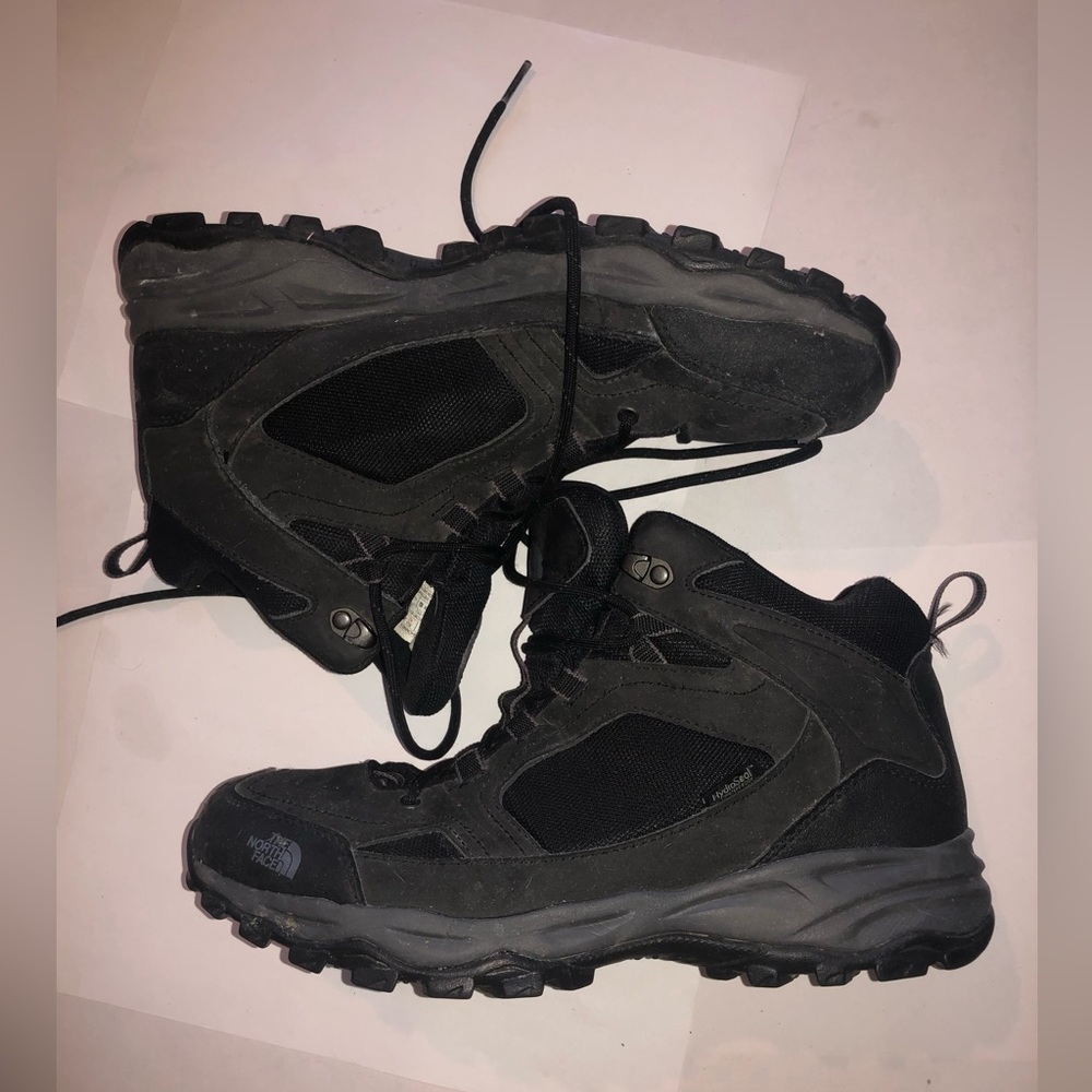 Men’s The North Face hydroseal waterproof boot